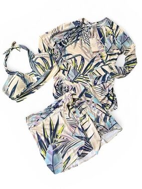 Calia by Carrie Underwood set of 3 mixed size Swim Pieces